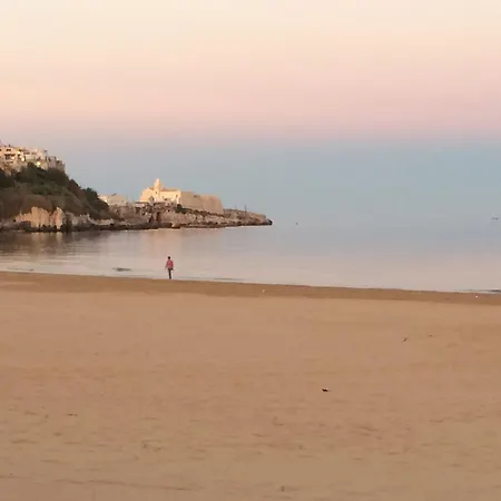 Aurora فندق فيستَ