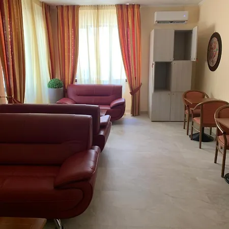 Aurora Otel 3*